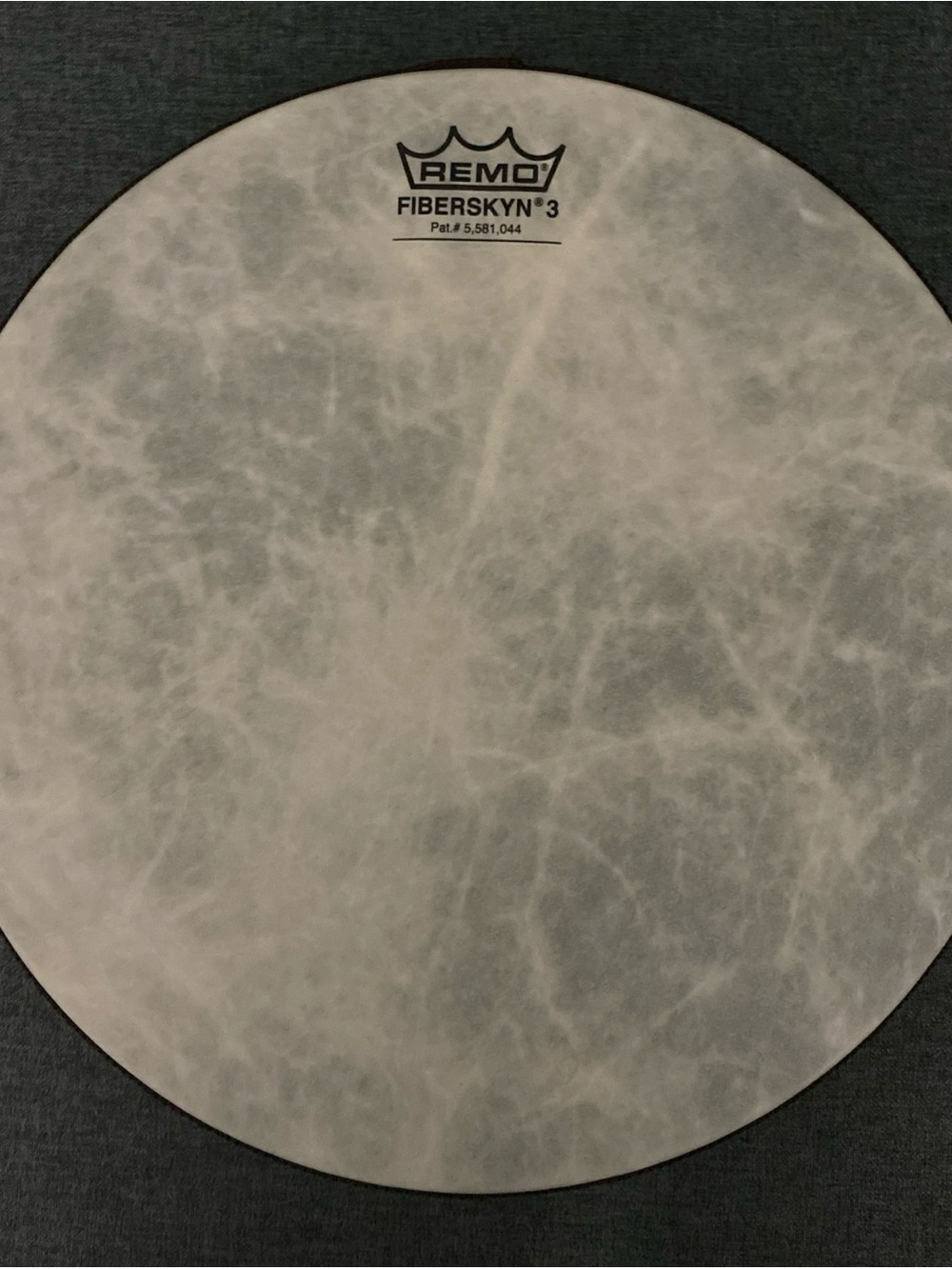 Remo Fiberskyn 3 Drumhead - Gray/White 10x10